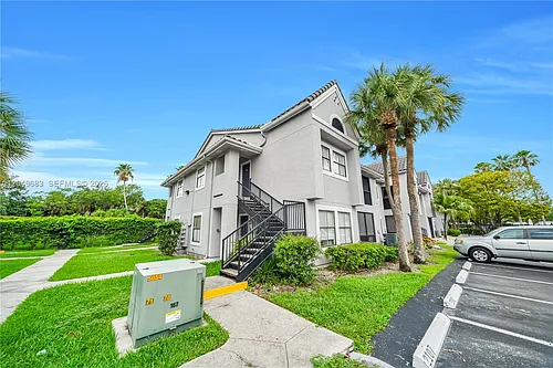 15070 SW 103rd Ln #2201 Photo 1