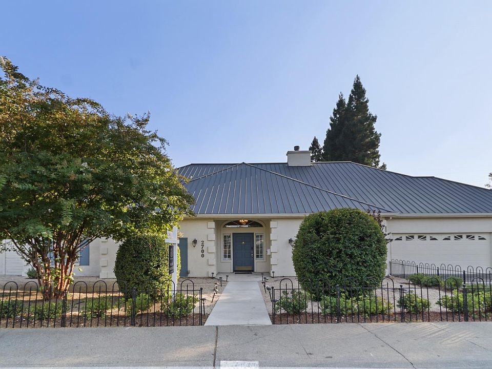 1st image of 2700 Latham Dr