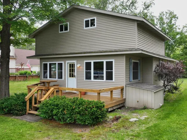 4344 Bay Rd, Gladwin, MI 48624