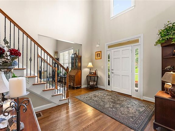 5th image of 2315 Council Ln