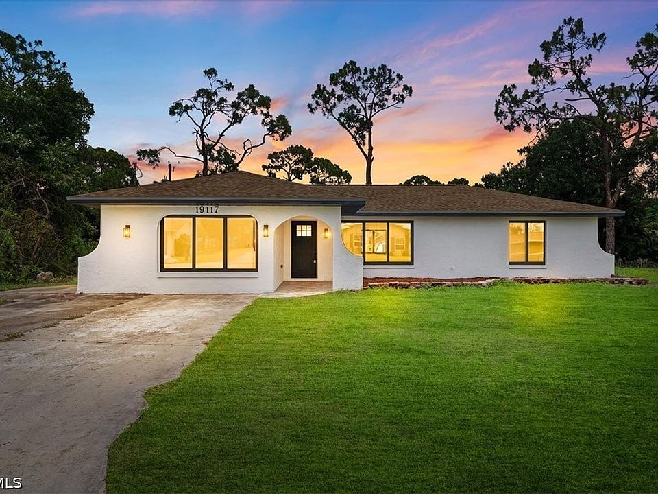1st image of 19117 Coconut Rd