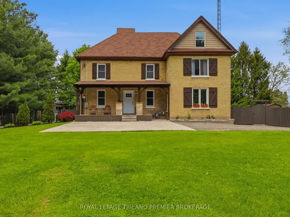 8306 Parkhouse Dr, Strathroy Caradoc, ON N0L 1W0