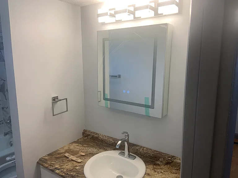 4511 Rogers Rd #B — Photo 5