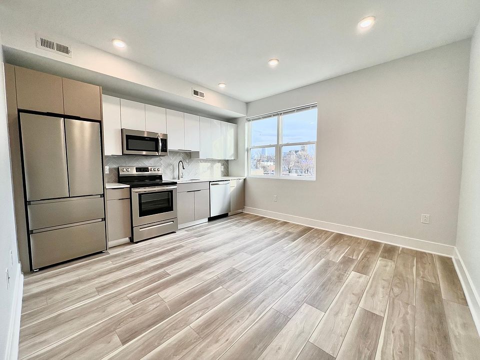1st image of 3837 Wallace St #3A