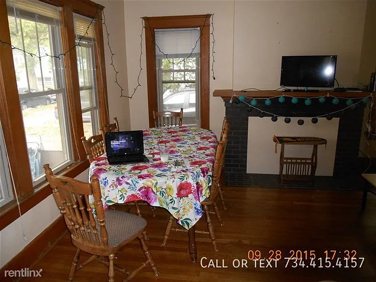 518 Lawrence St — Photo 22