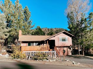 716 Apple Ave, Wrightwood, CA 92397