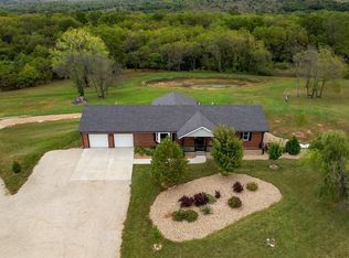 11720 SW 49th St, Topeka, KS 66610