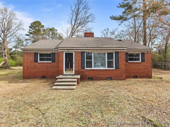 2634 W Parkton Tobermory Rd, Parkton, NC 28371