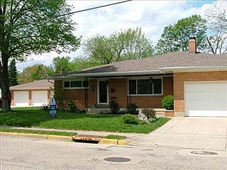 1st image of 17 E Worley Ave