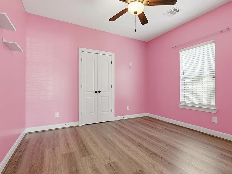 15914 Tug Ct — Photo 22