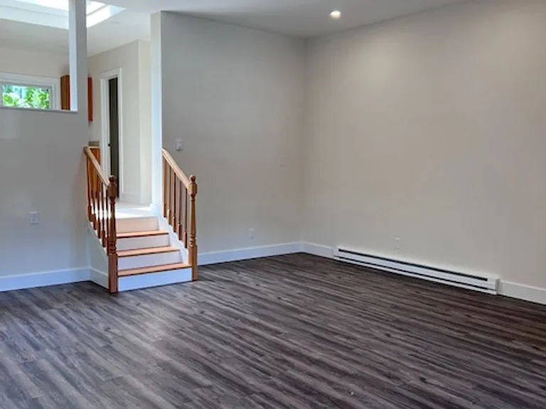14311 Rt9w House — Photo 12