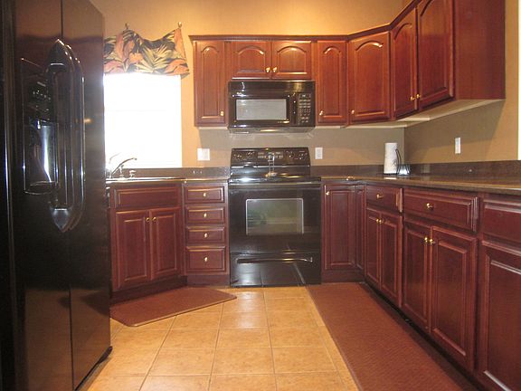 4th image of 102 Kirkhills Ln