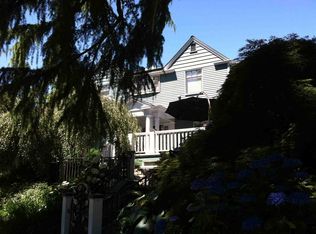 1920 NE Naomi Pl, Seattle, WA 98115