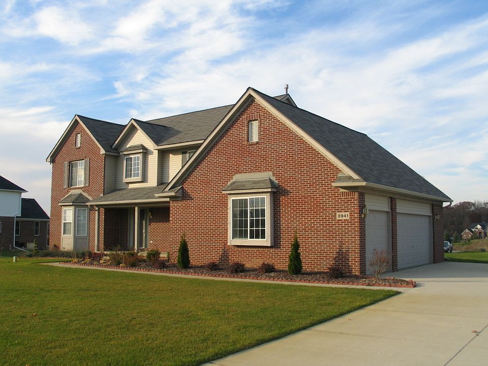2nd image of 8941 Lantree Dr