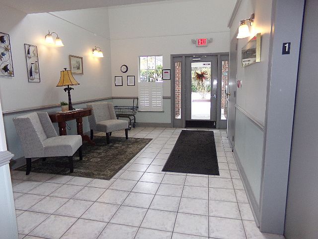 Riverclub Building 2 Lobby