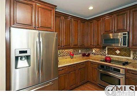 3rd image of 1041 W Heritage Club Cir