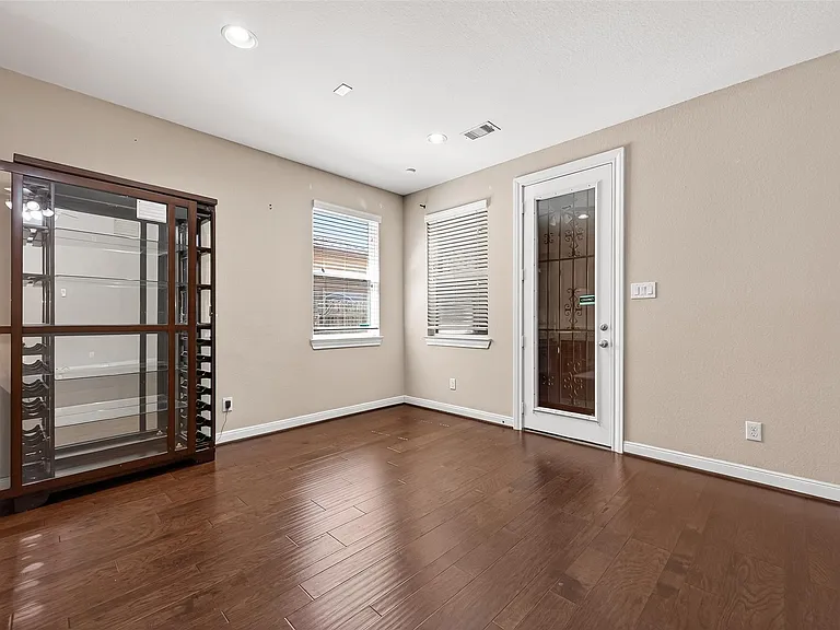 3002 Overbrook Meadow Ln — Photo 19