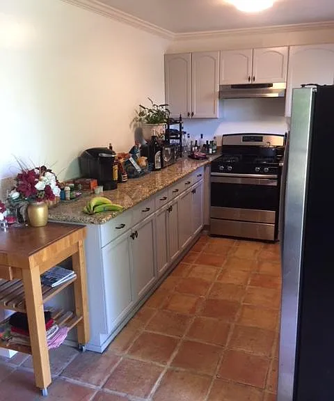 3904 Solomon Ave — Photo 5