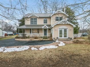 26701 75th St, Salem, WI 53168