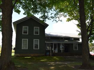 500 Clarendon Rd, Quincy, MI 49082