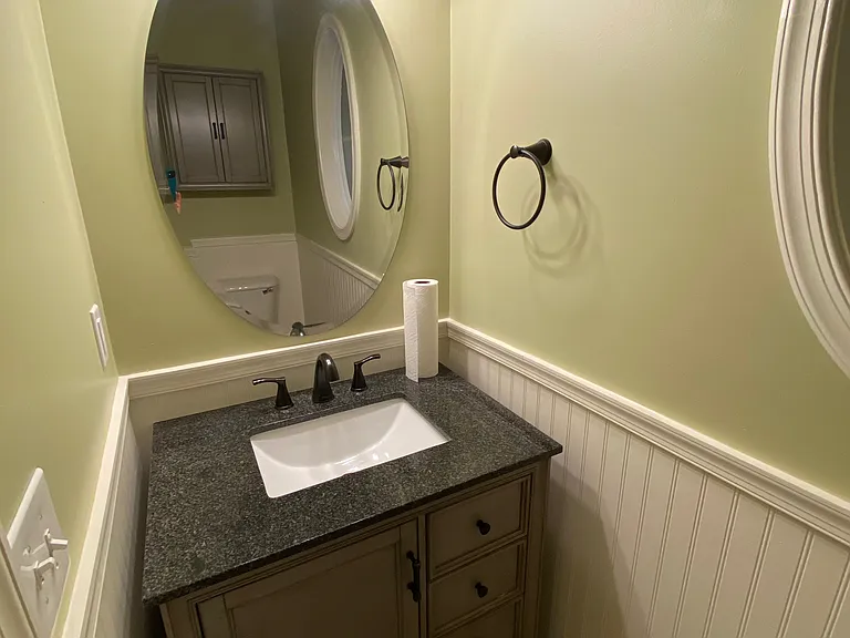 5629 Memorial Dr — Photo 13