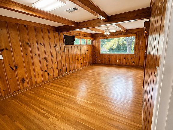 4th image of 3554 Mayfair Rd