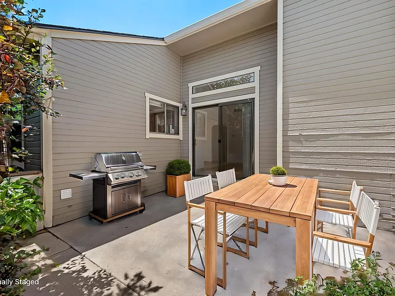 4602 S Fraser Cir #E — Photo 16