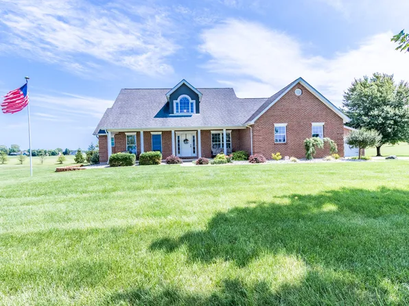 11099 Clover Dr, Brookville, IN 47012