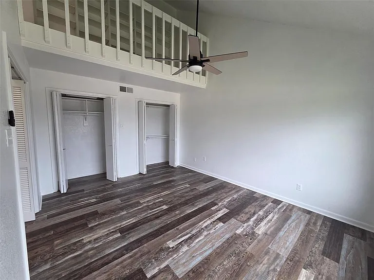 1038 Signal Ridge Pl — Photo 6