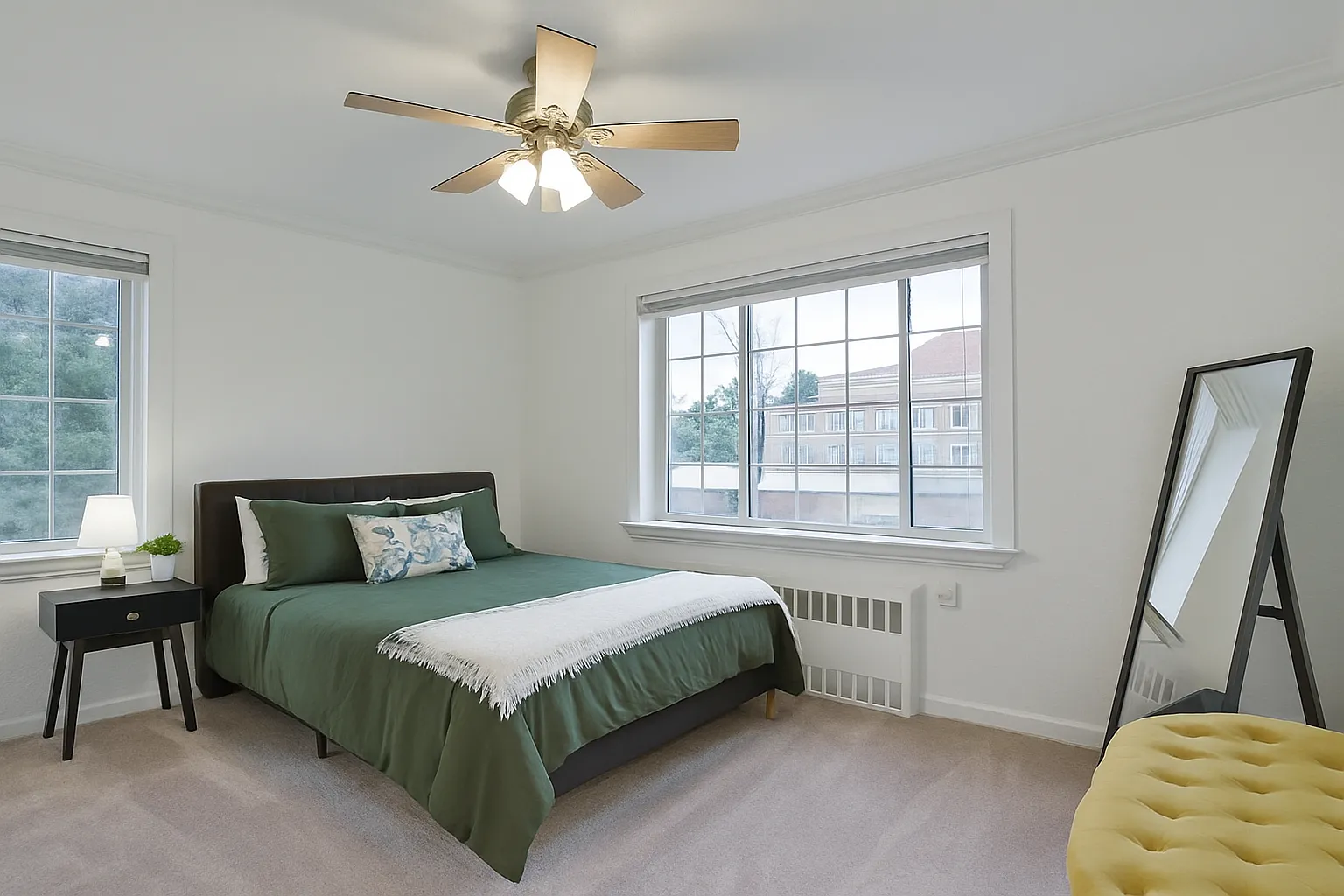 1450 Albion St — Photo 3