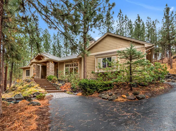 2962 NW Three Sisters Dr, Bend, OR 97703