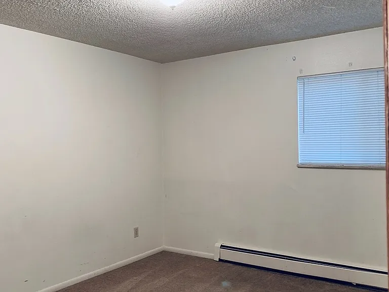 1601 Edora Ct #14 — Photo 9