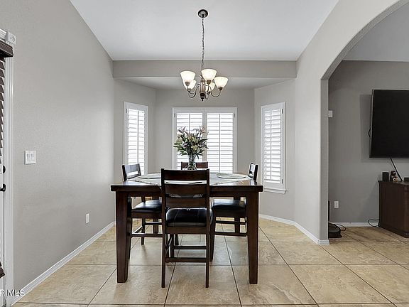 4th image of 3804 Loma Brisa Dr
