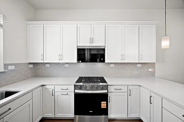 4037 Ascend Grv — Photo 20