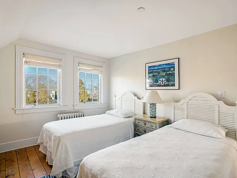 4 Fair Lea Rd — Photo 26