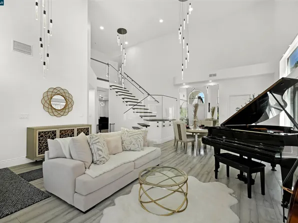 621 Black Oak Way, Antioch, CA 94509