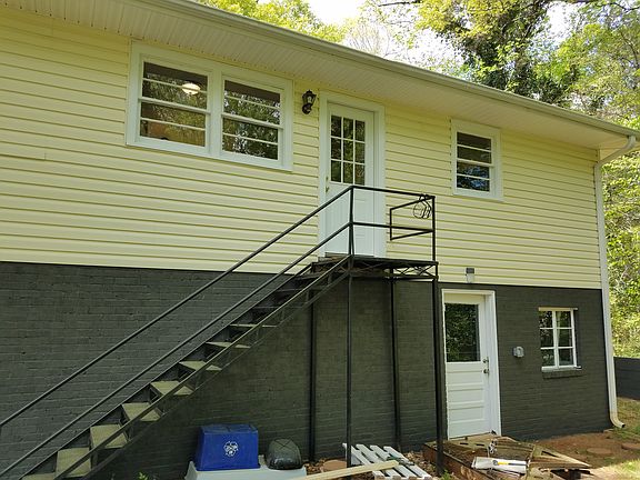 5th image of 133 Crosby Cir