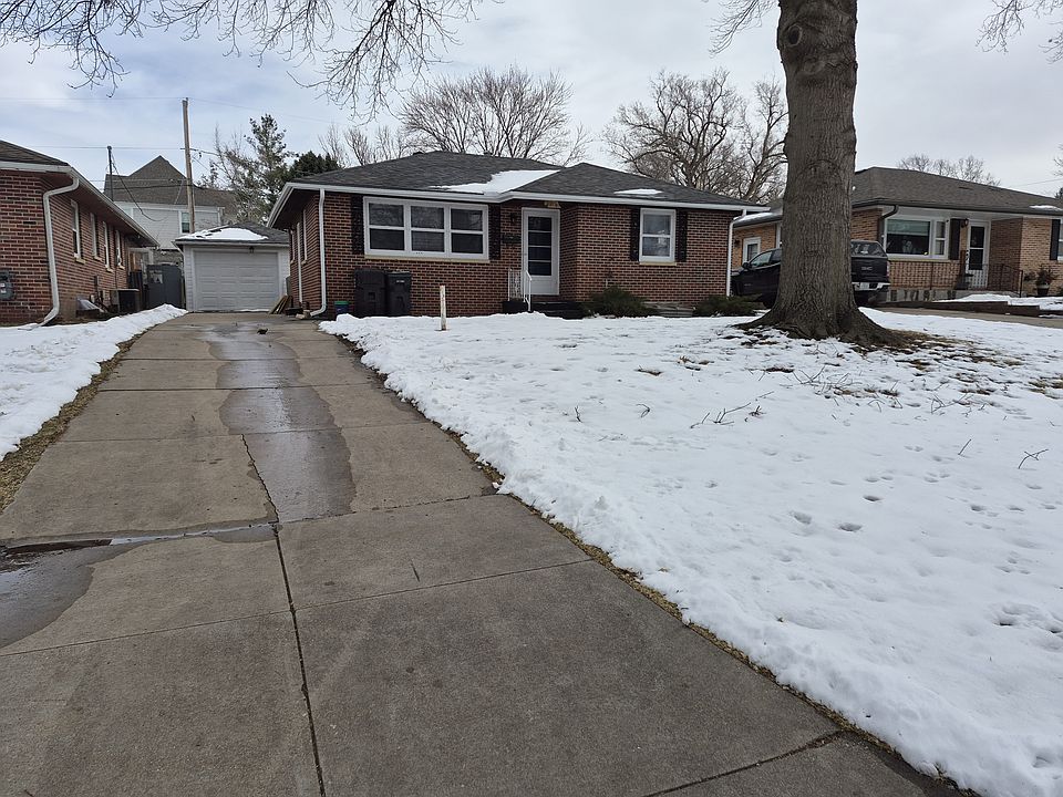 1st image of 2210 S 51st St