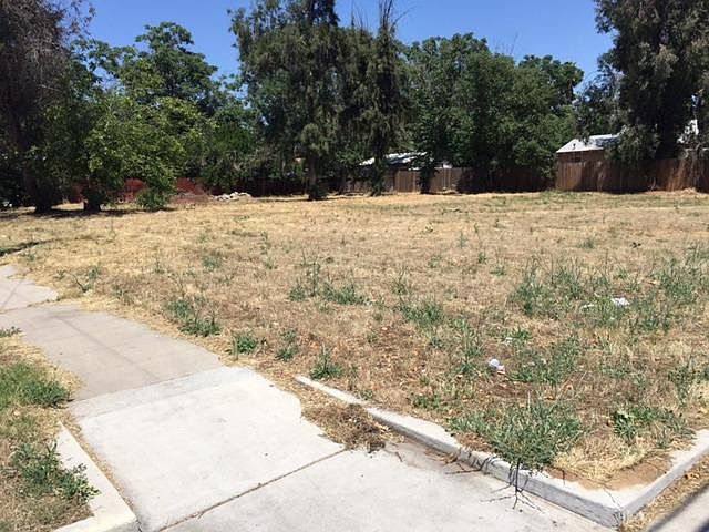 1st image of 2303 E Olive Ave
