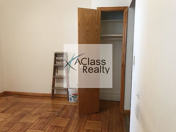 4th image of 3086 47th St #1