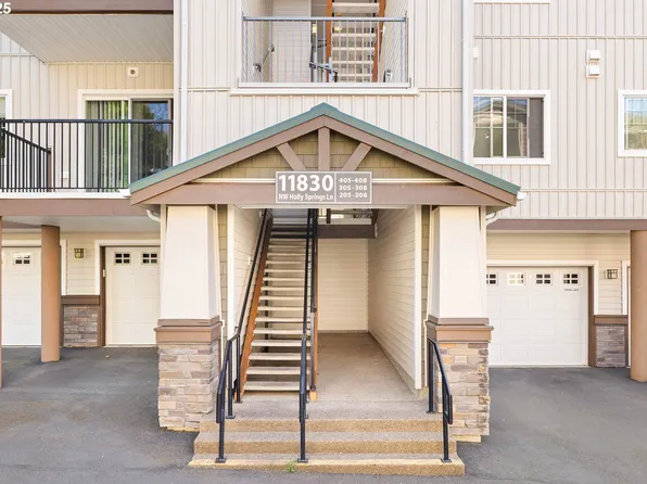 11830 NW Holly Springs Ln Unit 406, Portland, OR 97229