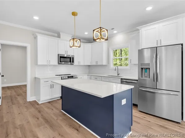 5130 Cardinal Cir, Sanford, NC 27332