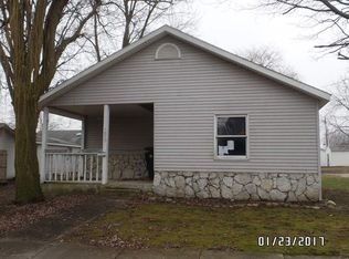 1517 Hedde St, Huntington, IN 46750