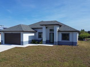 1227 SE 3rd Ave, Cape Coral, FL 33990