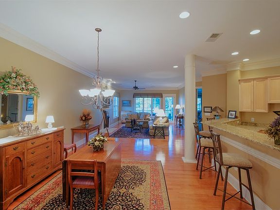 5th image of 108 S Cove Key Ln
