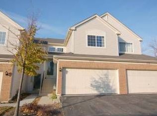 277 Nicole Dr UNIT E, South Elgin, IL 60177