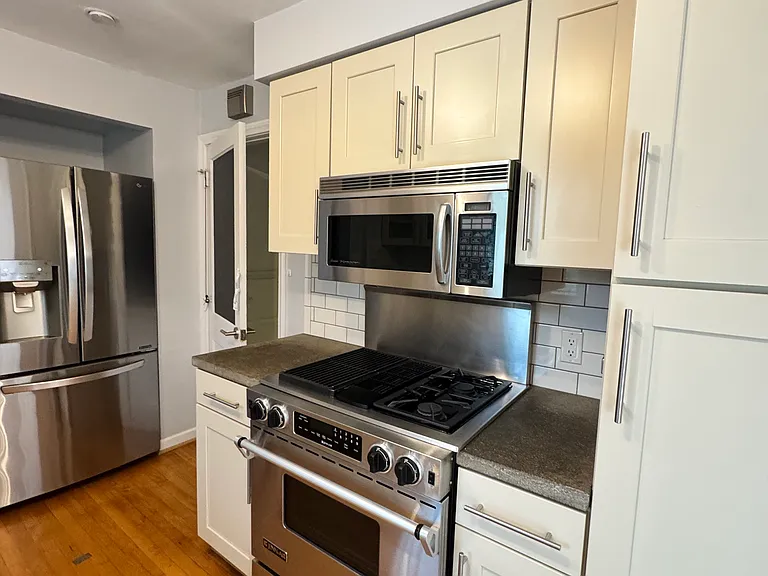 2071 Inchcliff Rd — Photo 13