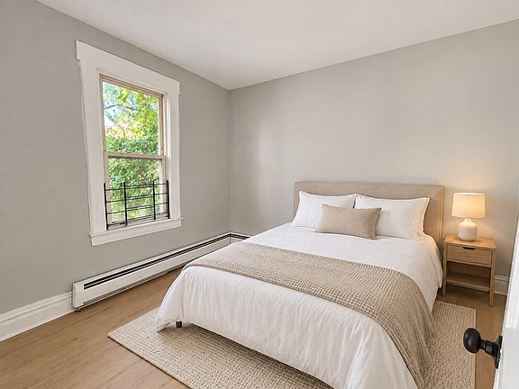 5th image of 644 15th Ave #101