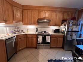 48 Garden St, Boston, MA
