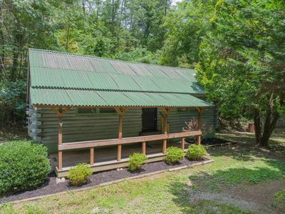 2471 Upper Middle Creek Rd, Sevierville, TN, 37876